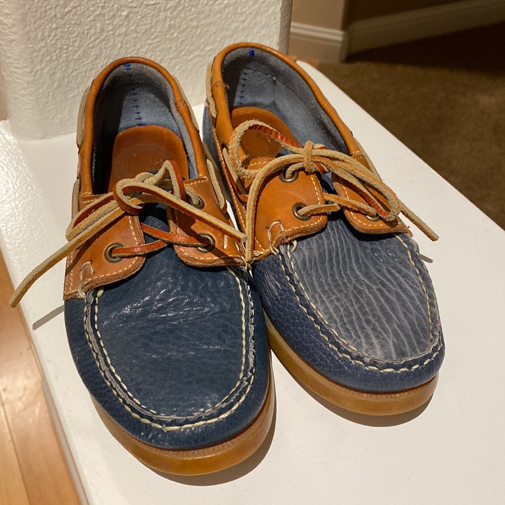 Dooney & Bourke Navy and Tan Leather Moccasin Boat Shoes